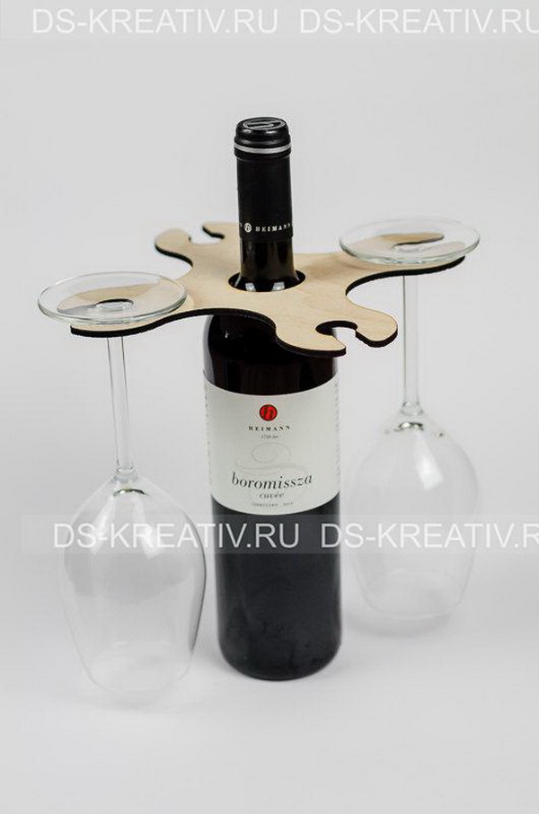 Подставка для четырех бокалов вина из фанеры